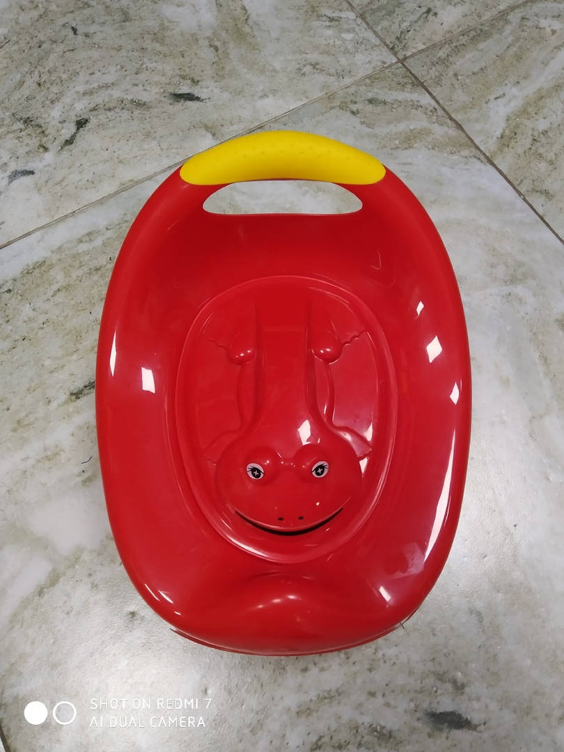 

Горшок музыкальный c крышкой Tega Baby Жабка PO-012