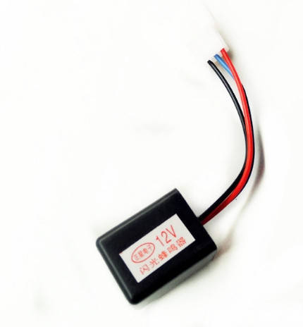 

Реле поворотов 12 V с сигнальным зуммером.