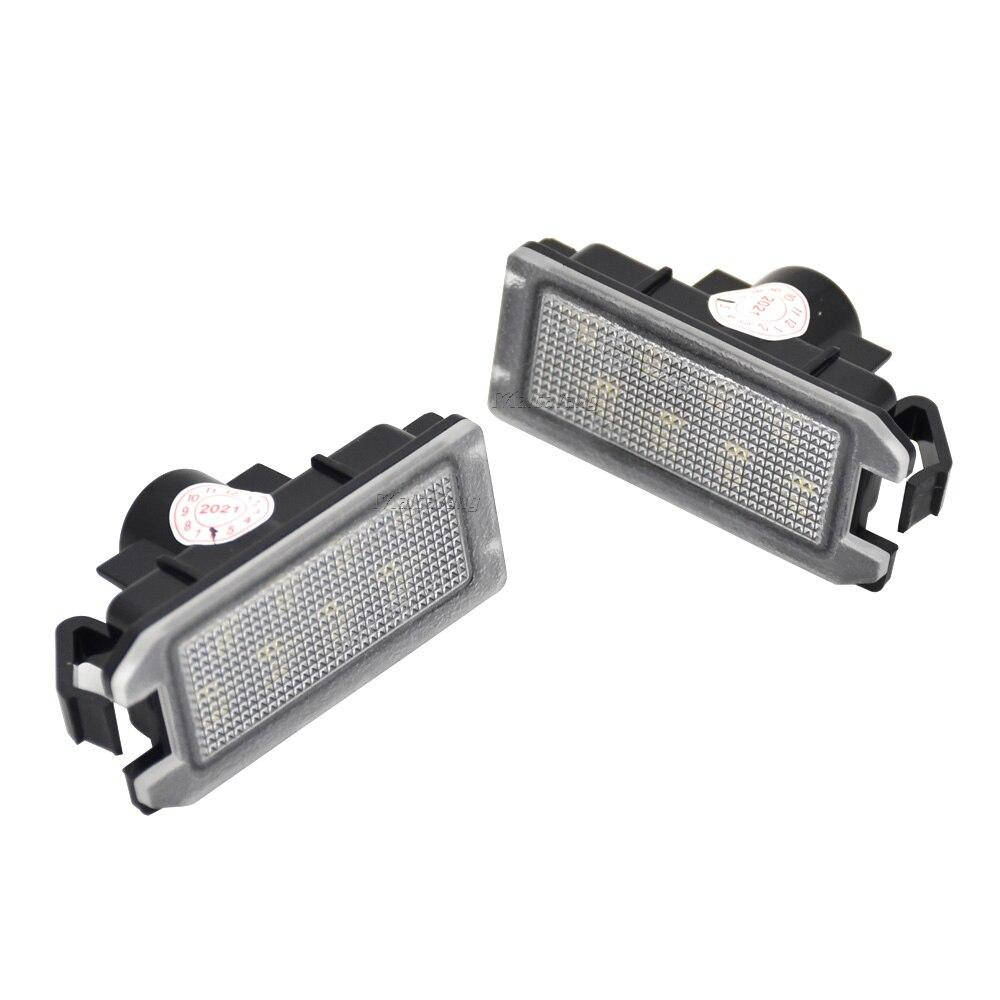 

Штатная LED Подсветка номера Fiat 500 (только для модели США)