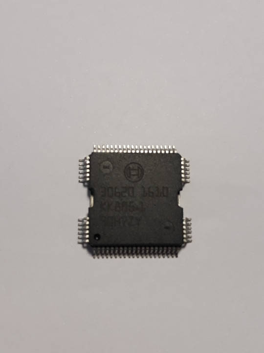 

Bosch 30620 HQFP64