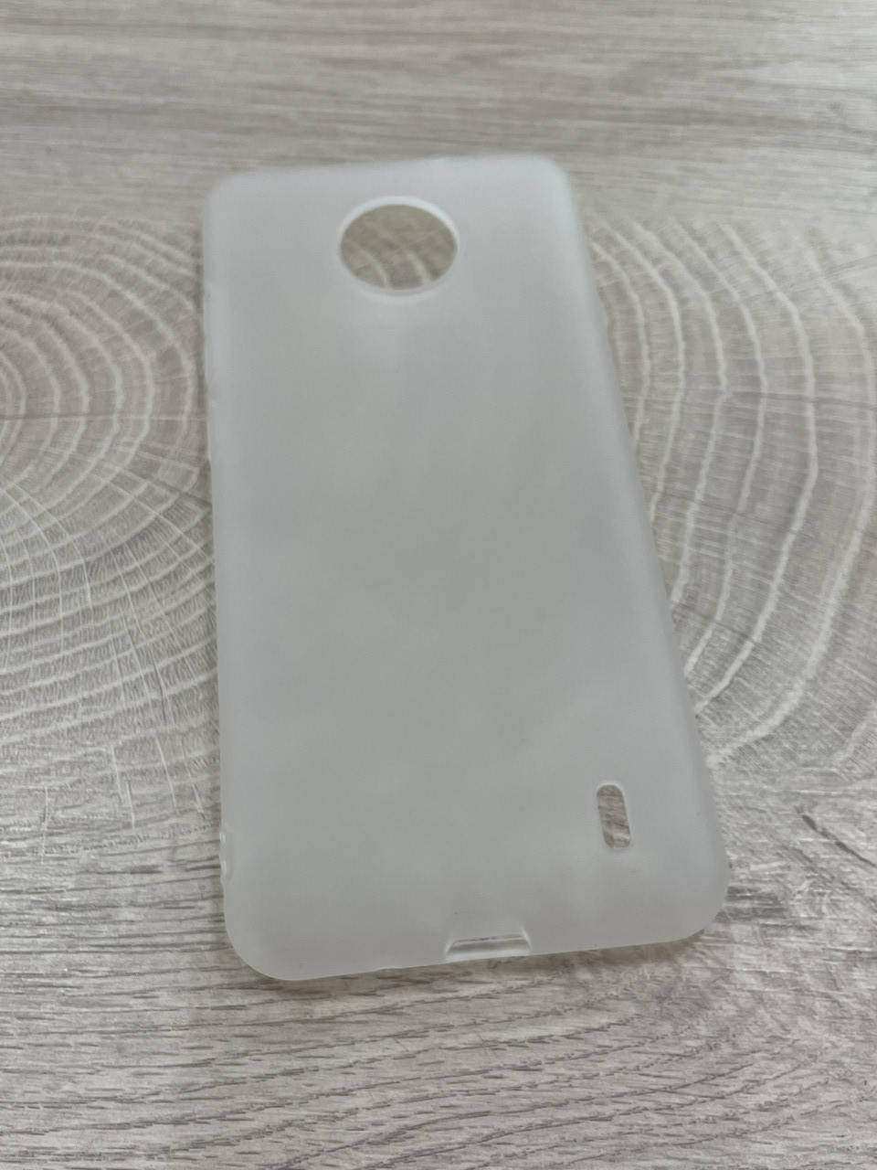 

Чехол на Nokia C20 противоударный белый прозрачный