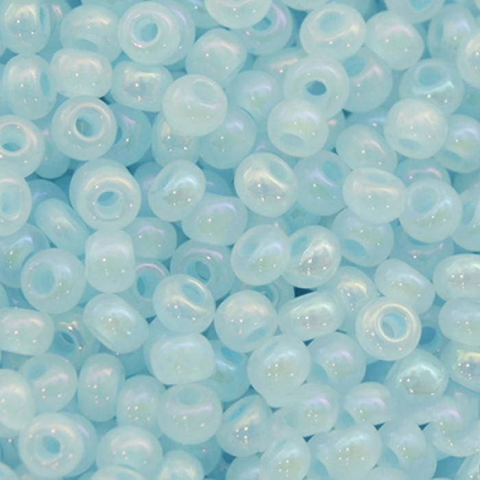 

Бисер Preciosa 10/0 Непрозрачный Радужный Отверстие Круглое Цвет: 57534 Голубой 50г