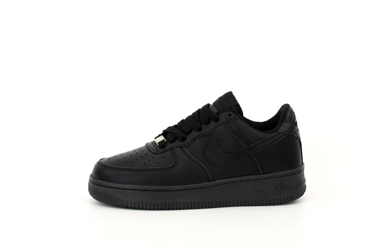 

Мужские кожаные кроссовки Nike Air Force 1' 07 Low Black (Черные), Черный