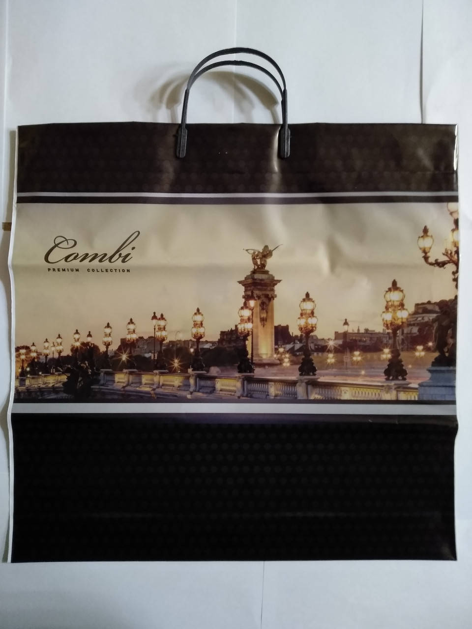

Пакет с пластиковой ручкой Combi