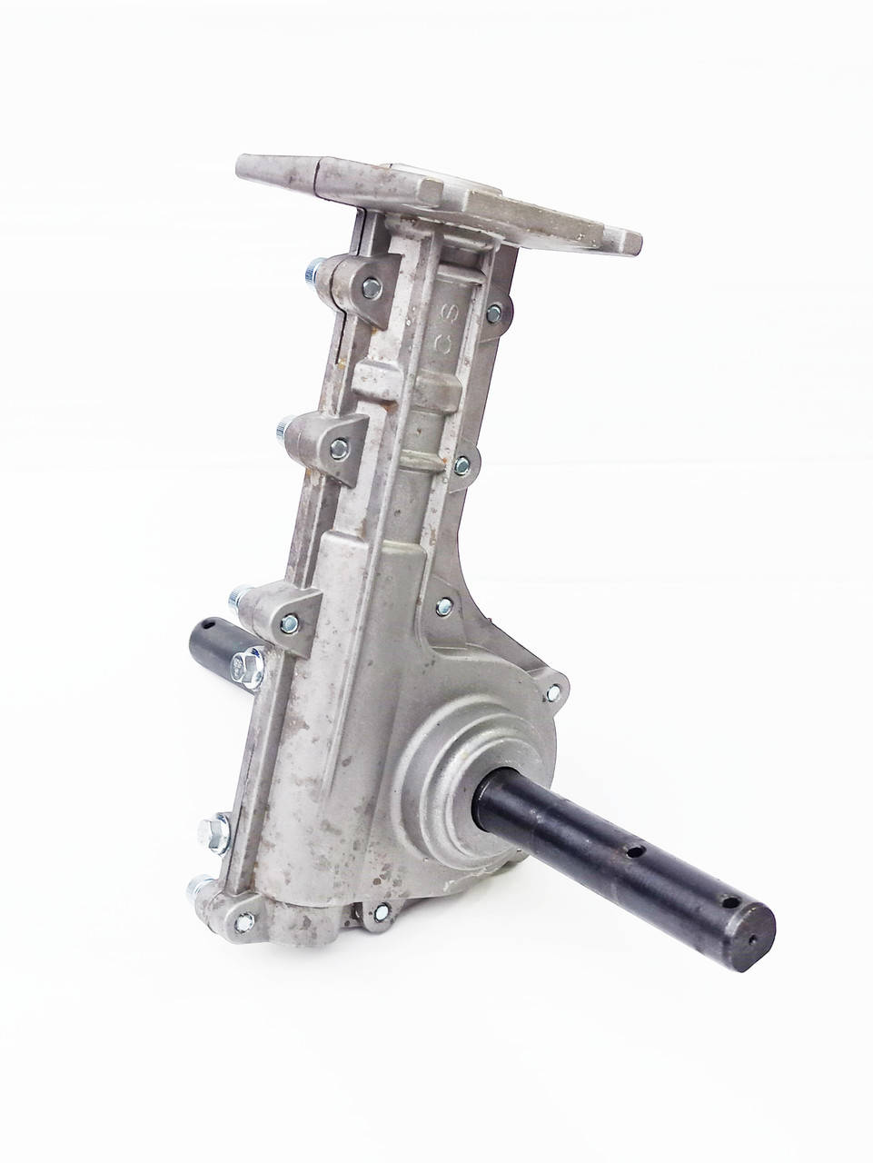 

Редуктор для насадки культиватора на бензокосу, мотокосу/бензотриммер