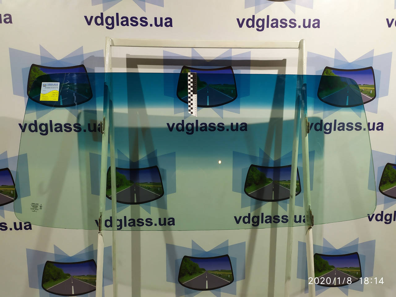

Лобовое стекло Hyundai HD Mighty, 65, 72, 78, триплекс
