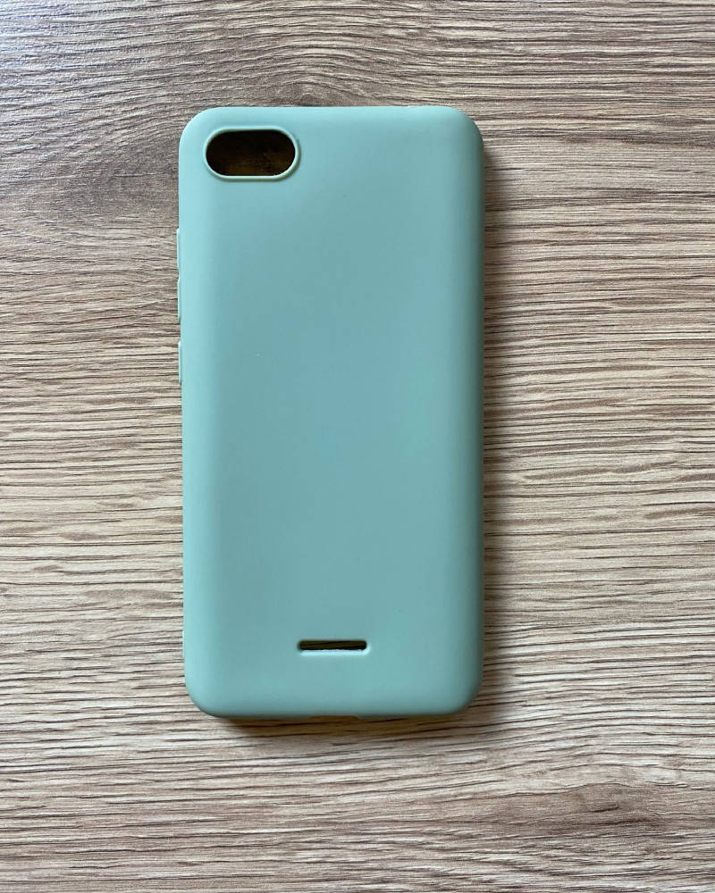 

Силиконовый чехол бампер для Xiaomi Redmi 6A светло-зеленый