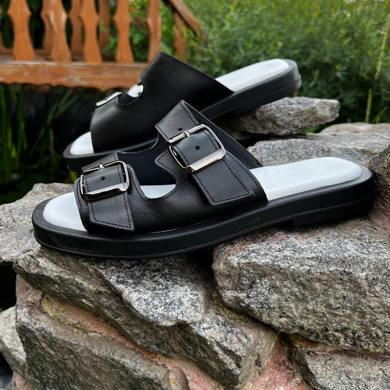 

Черные кожаные женские шлепки, шлепанцы натуральная кожа