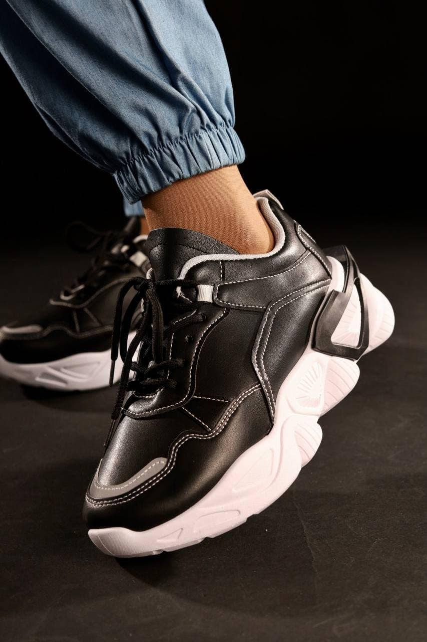 

Кроссовки женские черные Т1504 38, Черный