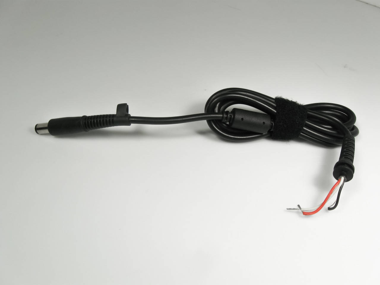 

Кабель DC с разъемом 7,4*5,0 3pin 1,2m для зарядного устройства HP Dell 45W 65W 90W