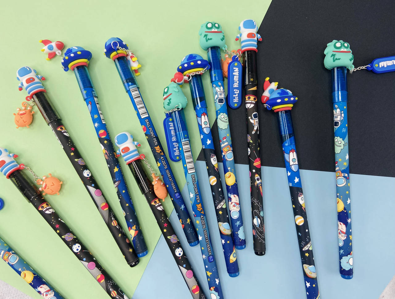 

Ручка Масляная Space Aliens 0,7 мм синяя №412076 34296Ф Yes