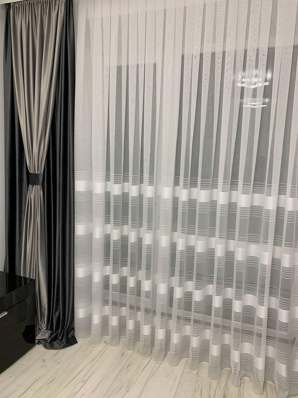 

Тюль на основе бамбука с нежными полосами зал/гостиную или спальню. Цвет: Белый