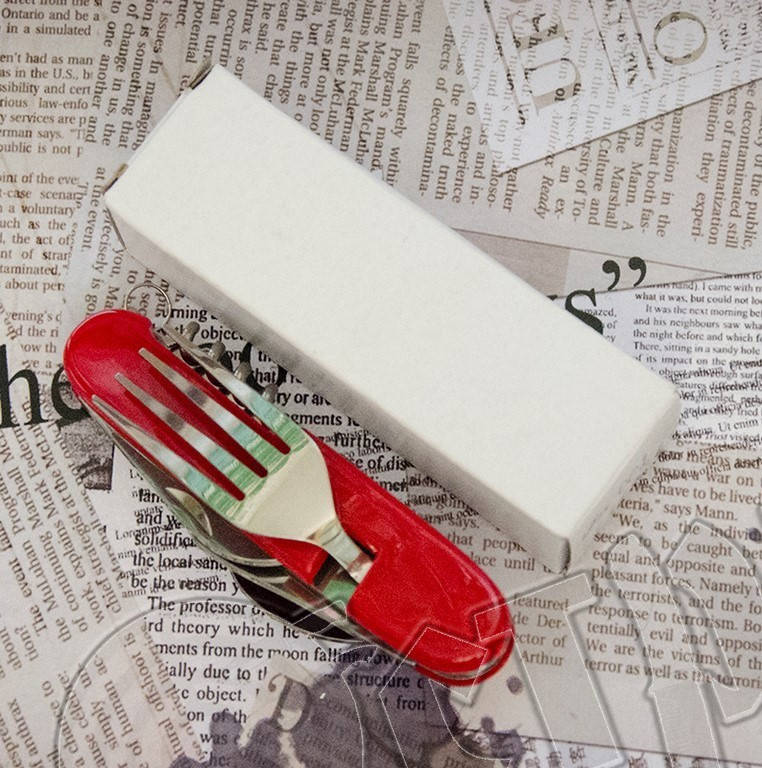 

Мультиинструмент походный №002: ложка + вилка + нож + открывалка + штопор + шило. Высокое качество