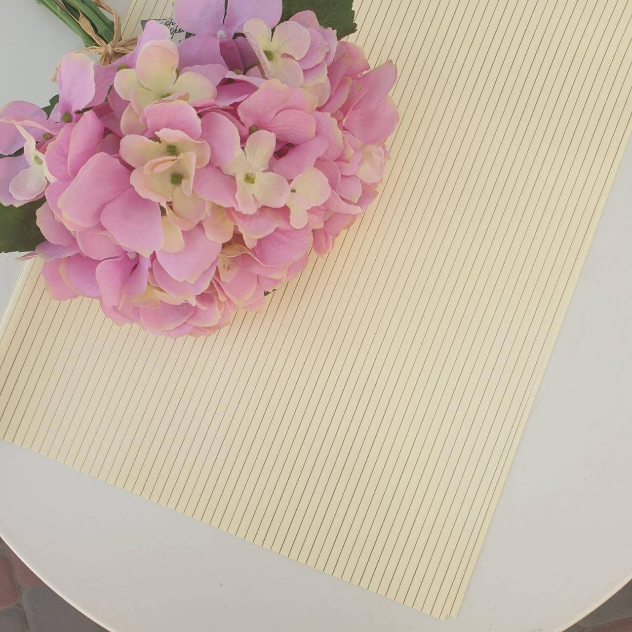 

Упаковка для цветов в листах (пленка корейская)