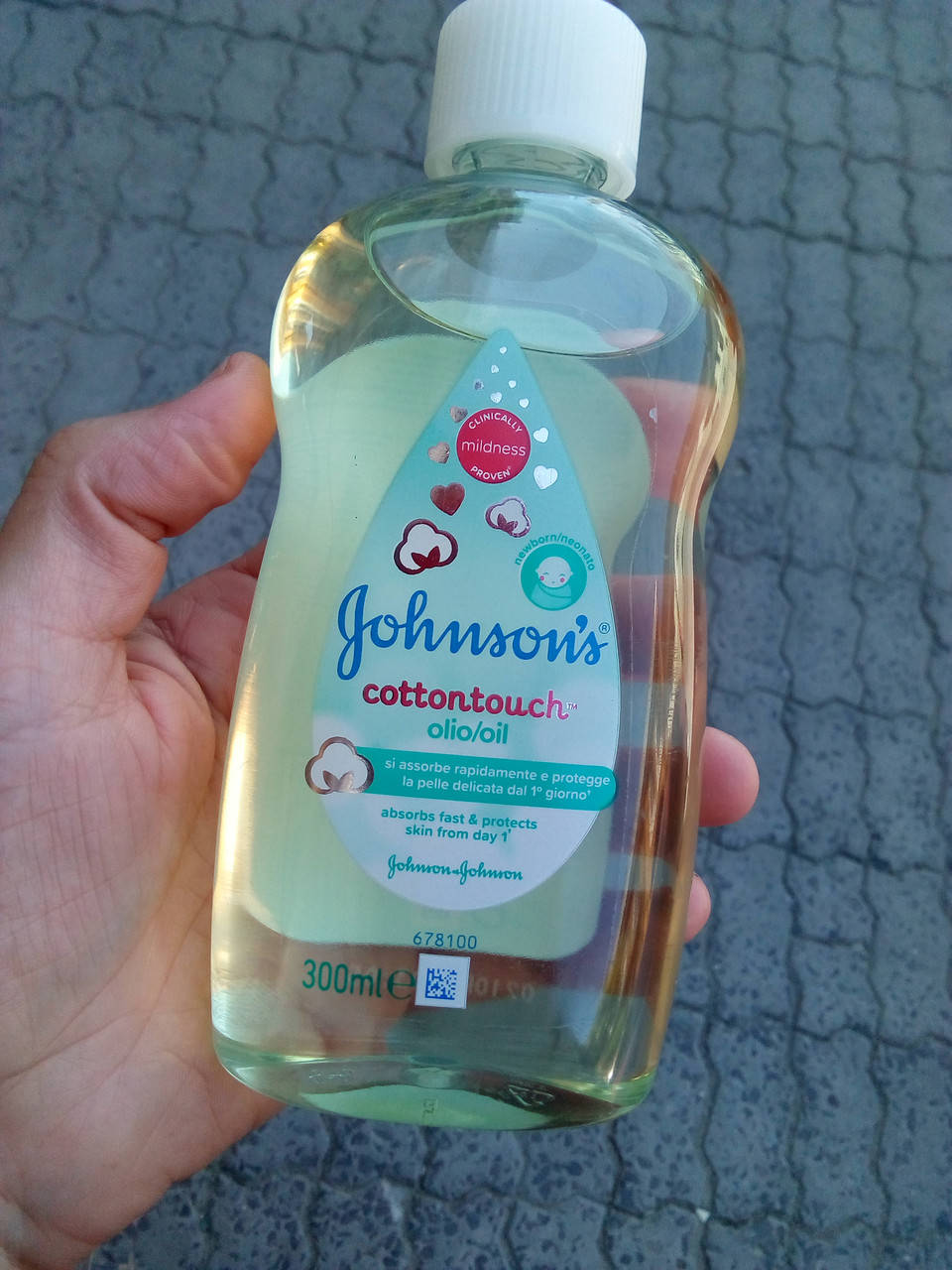 

Детское масло JOHNSON’S® Baby (Джонсонс Бейби) Нежность хлопка