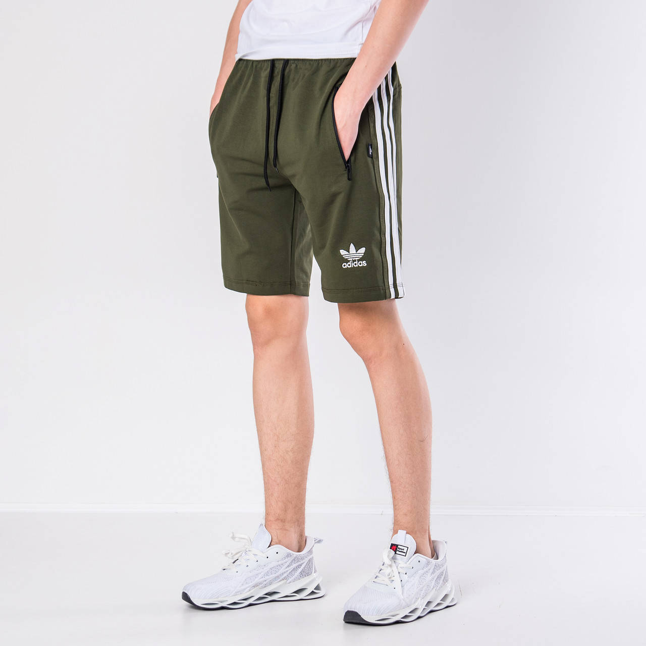 

Мужские шорты adidas удобные в ассортименте 46 48 50 52 54 56 размера, Разные цвета