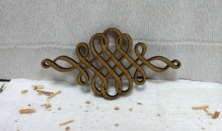 

Шильда (накладка) Вензель-3 МДФ, 10см