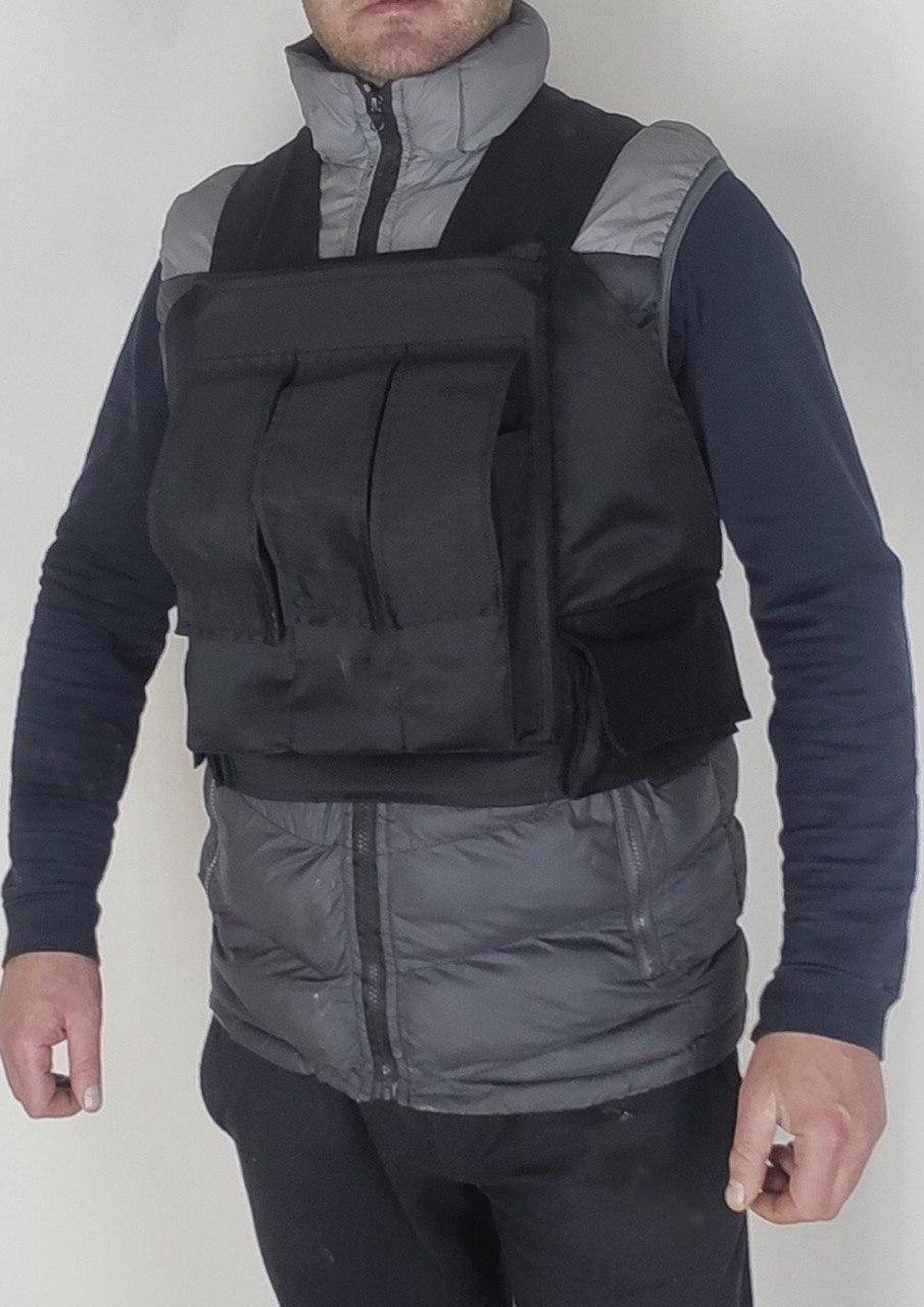 

Плитоноска – разгрузочный жилет, собственное производство. Без плит