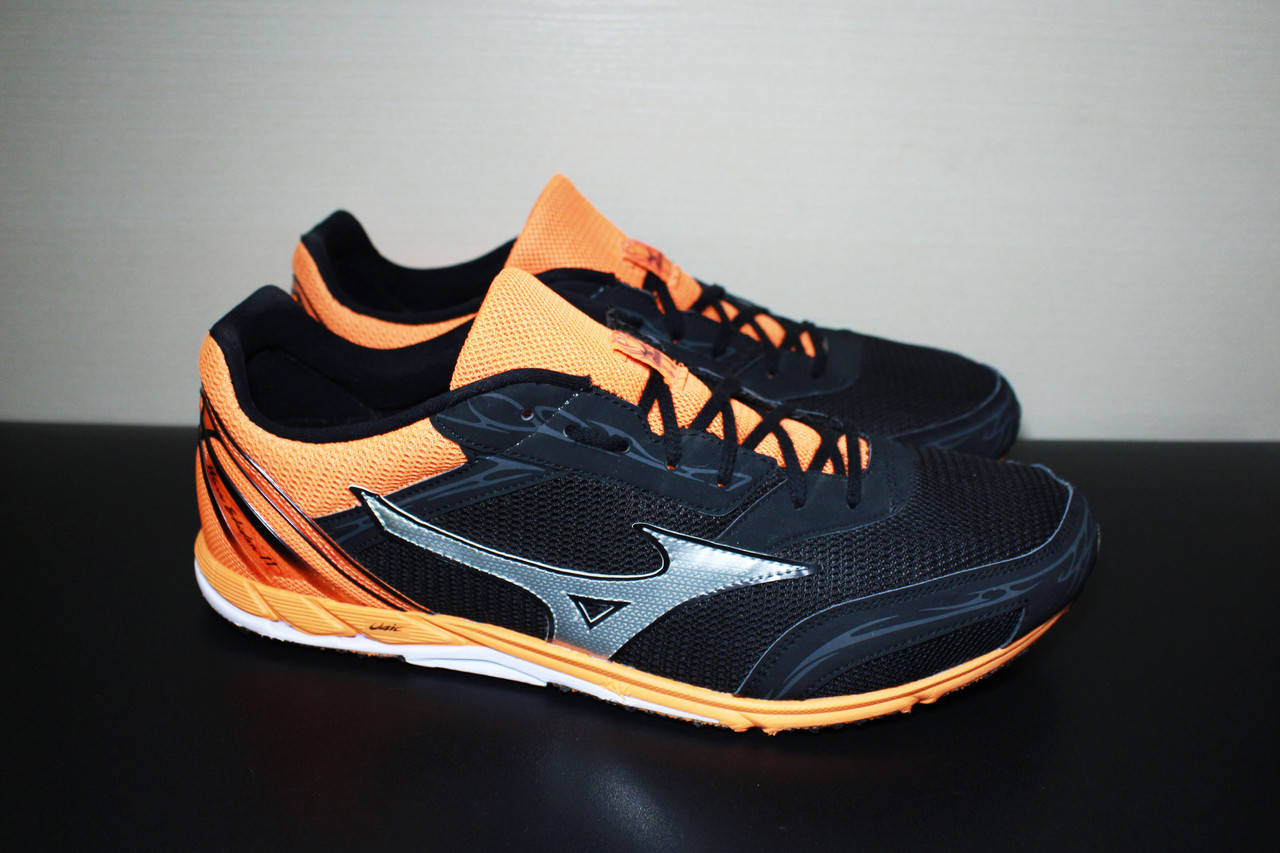 

Оригинал mizuno wave ekiden 11 black orange мужские кроссовки беговые для бега