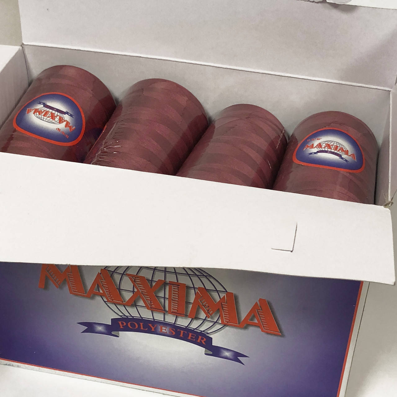 

Швейные нитки 40/2 MAXIMA, цветные (012)