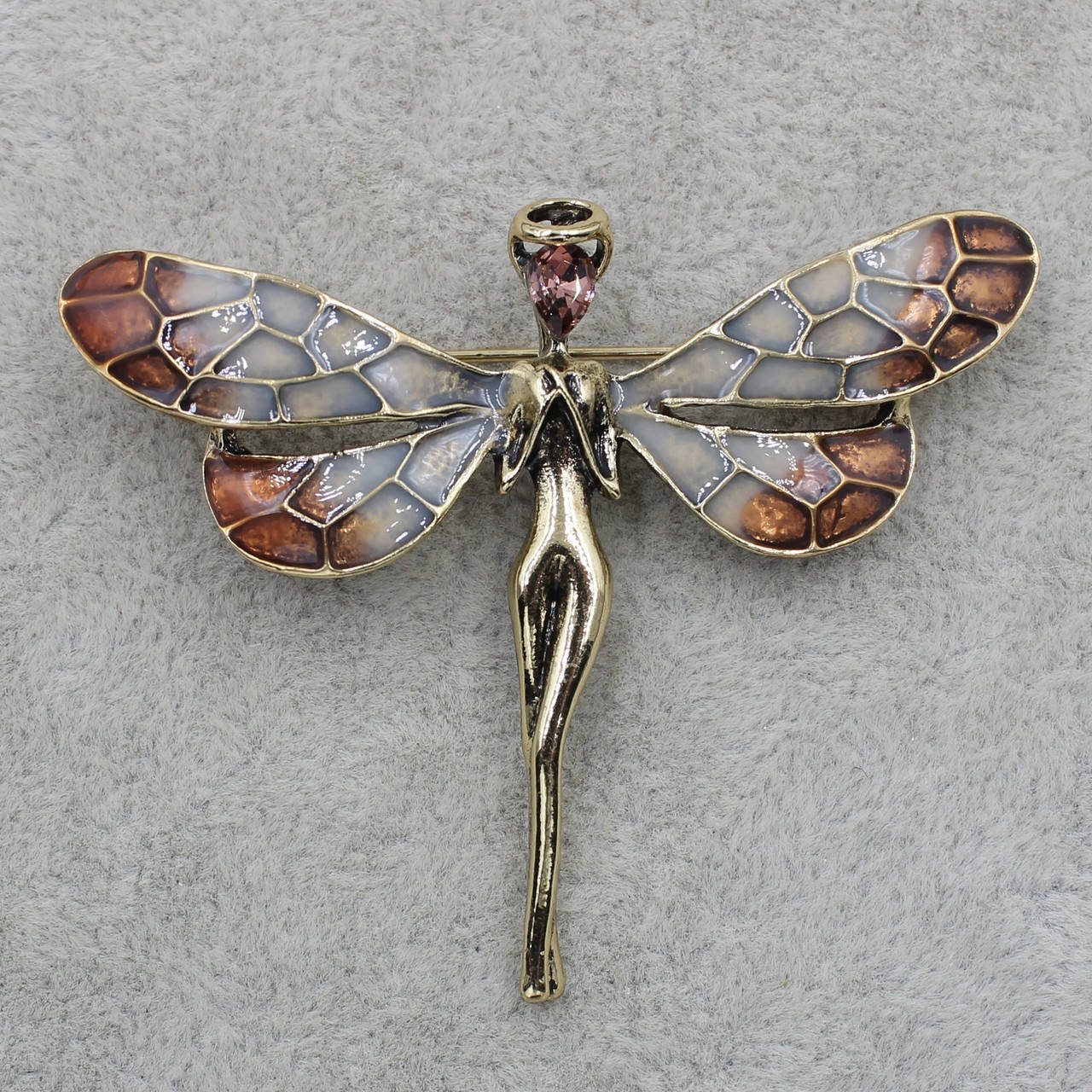 

Брошка металлическая золотистая Фея покрыта цветной эмалью размер изделия 60х50 мм