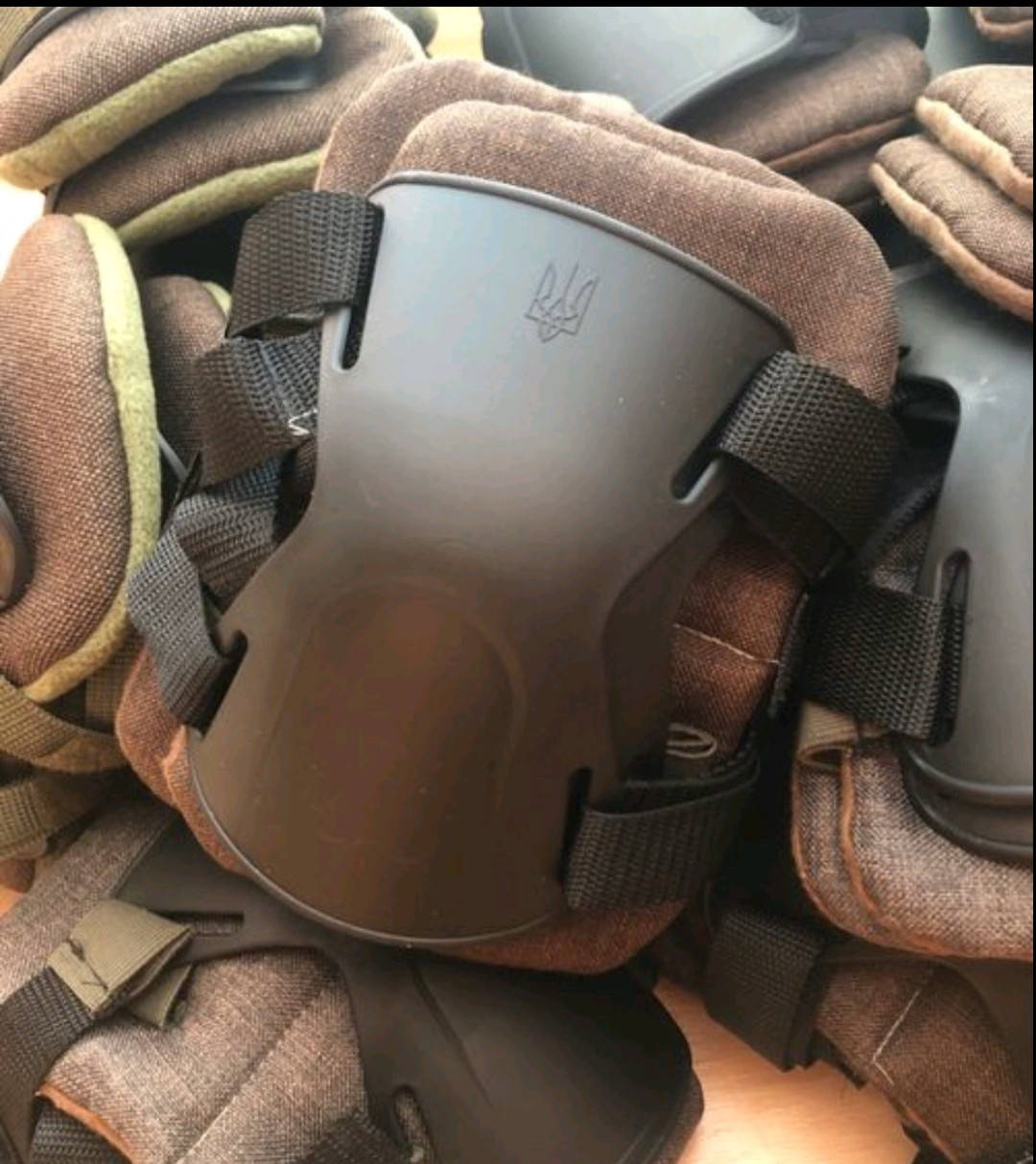 

Наколенники тактические