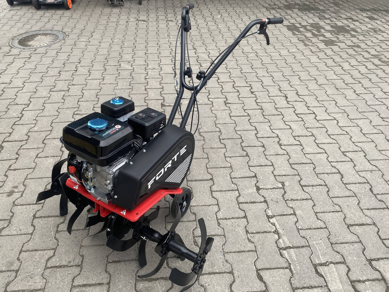 

Мотокультиватор Форте МКБ-70