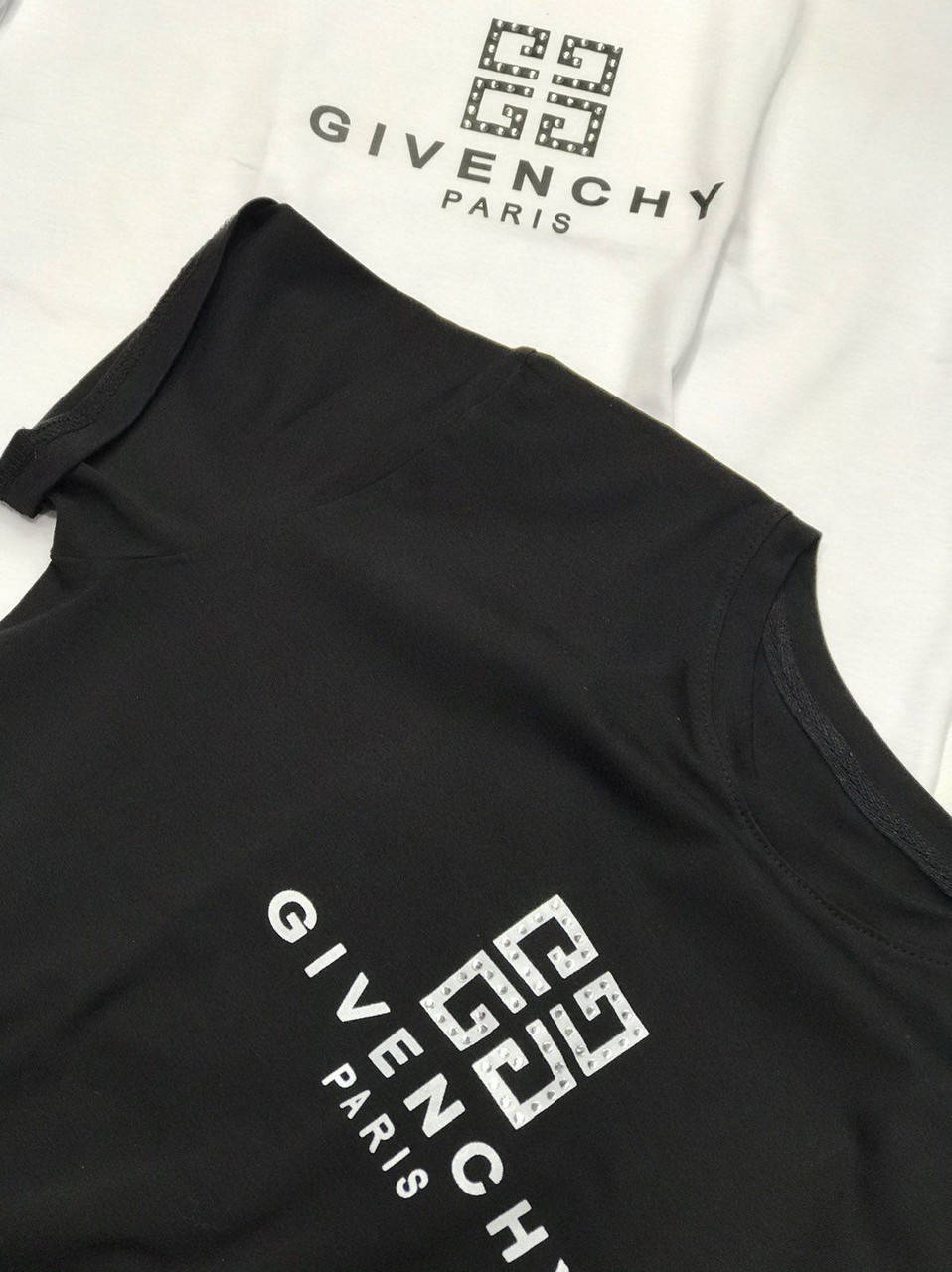 

Женская футболка Givenchy свободного кроя черная, Черный