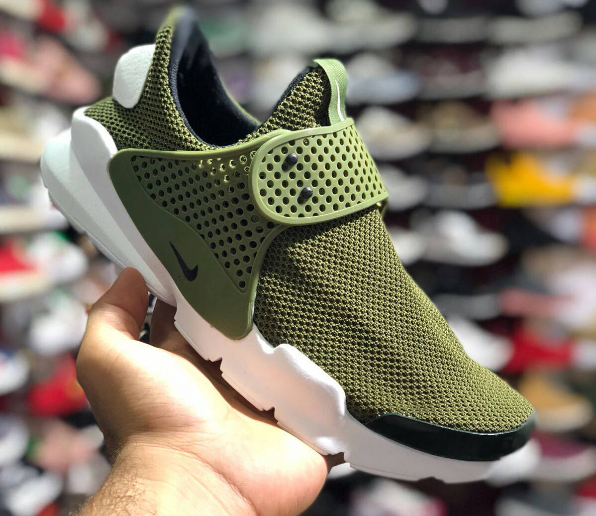 

Мужские кроссовки модель в стиле Nike Sock Dart 2021 цвет хаки Закрытие магазина!