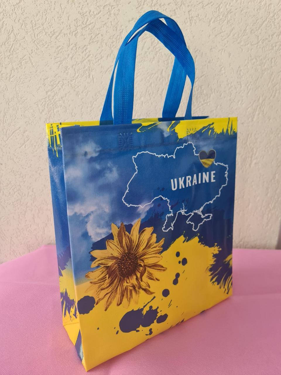 

Эко сумка ламинированная 29*33 см - Украина, Разные цвета