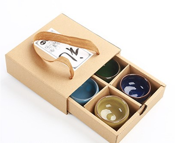 

Набор 4 нефритовые пиалы в коробке "Колотый лёд"