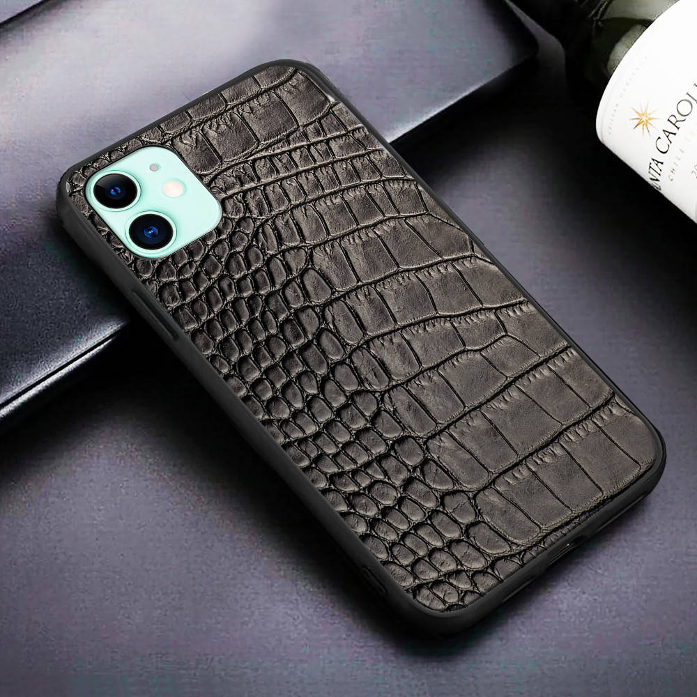 

Кожаный чехол BoxFace Apple iPhone 11 Crocodile Black, Черный