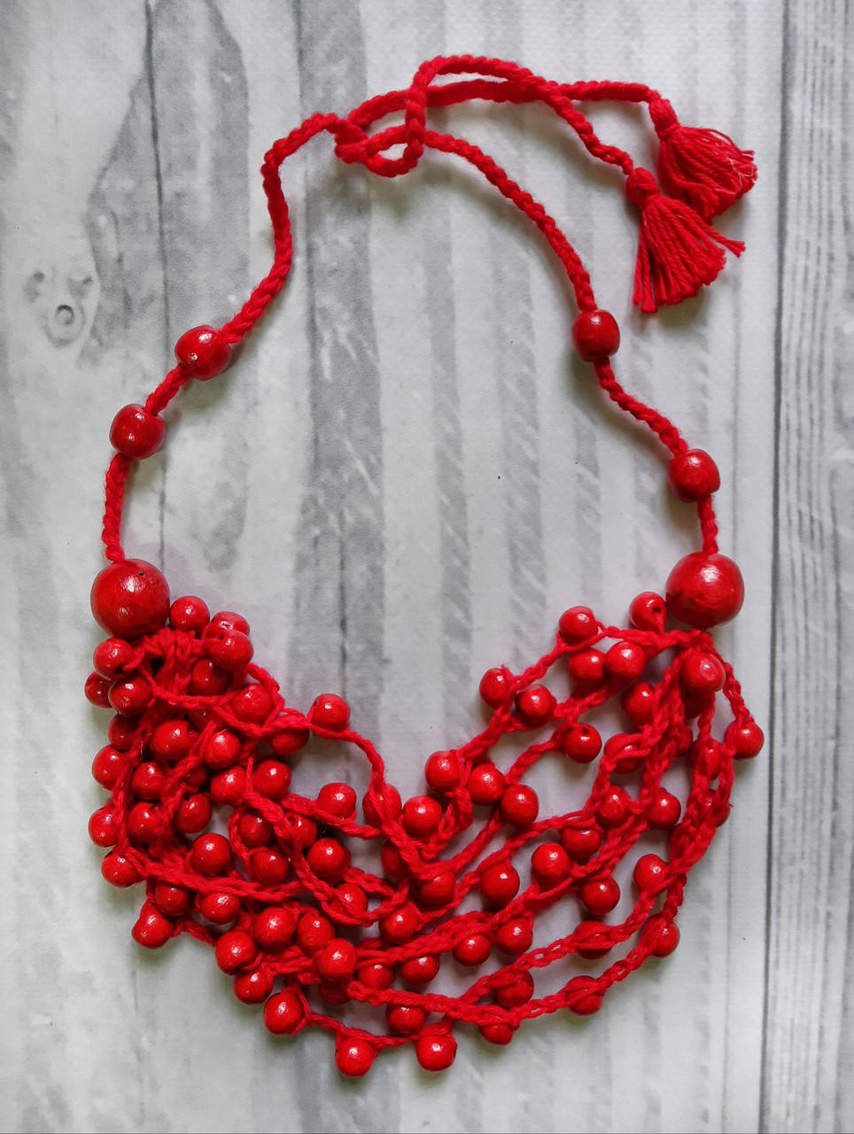 

Буси Традиція червоні