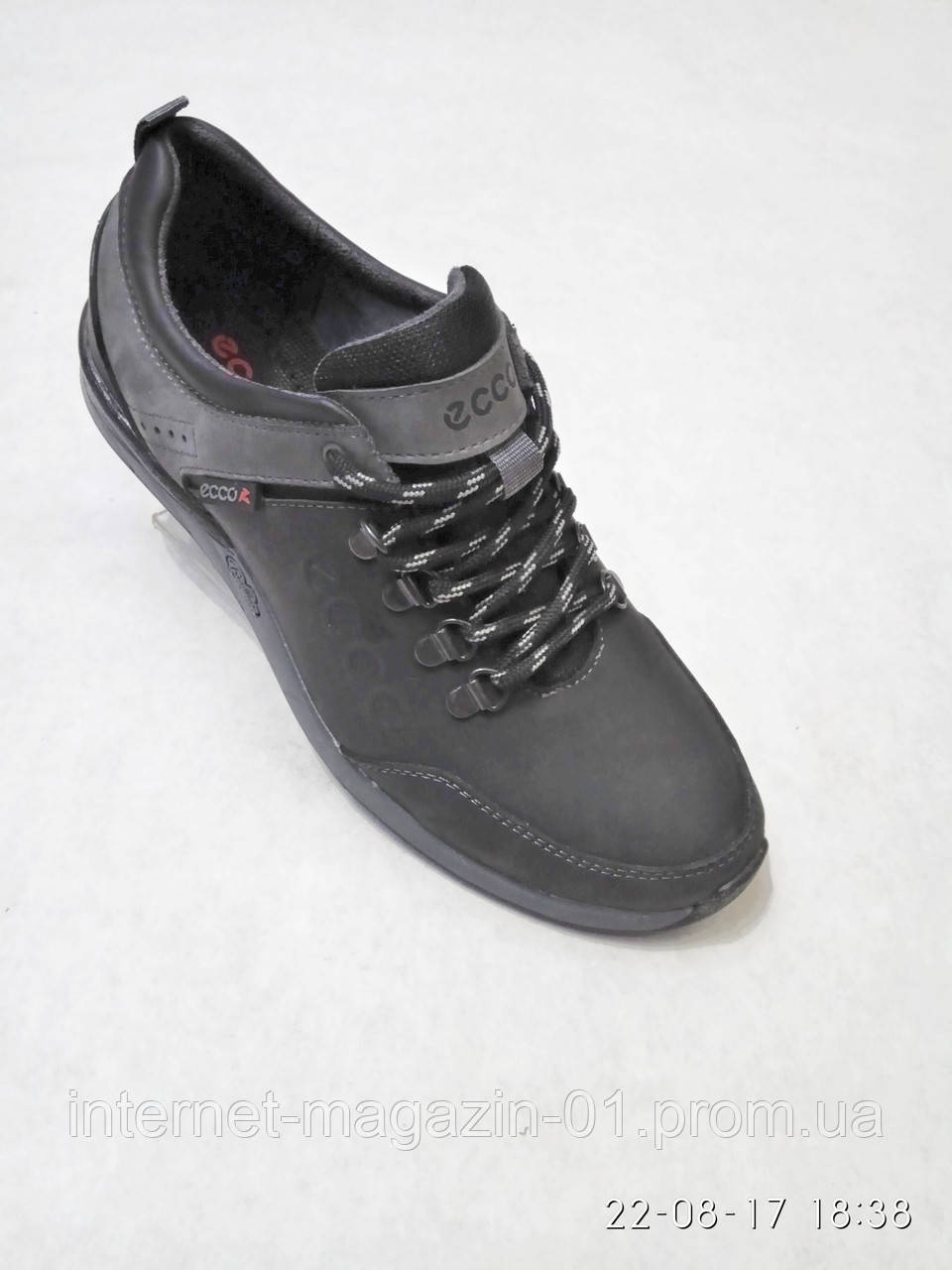Шкіряні чоловічі спортивні туфлі чорні ecco b52