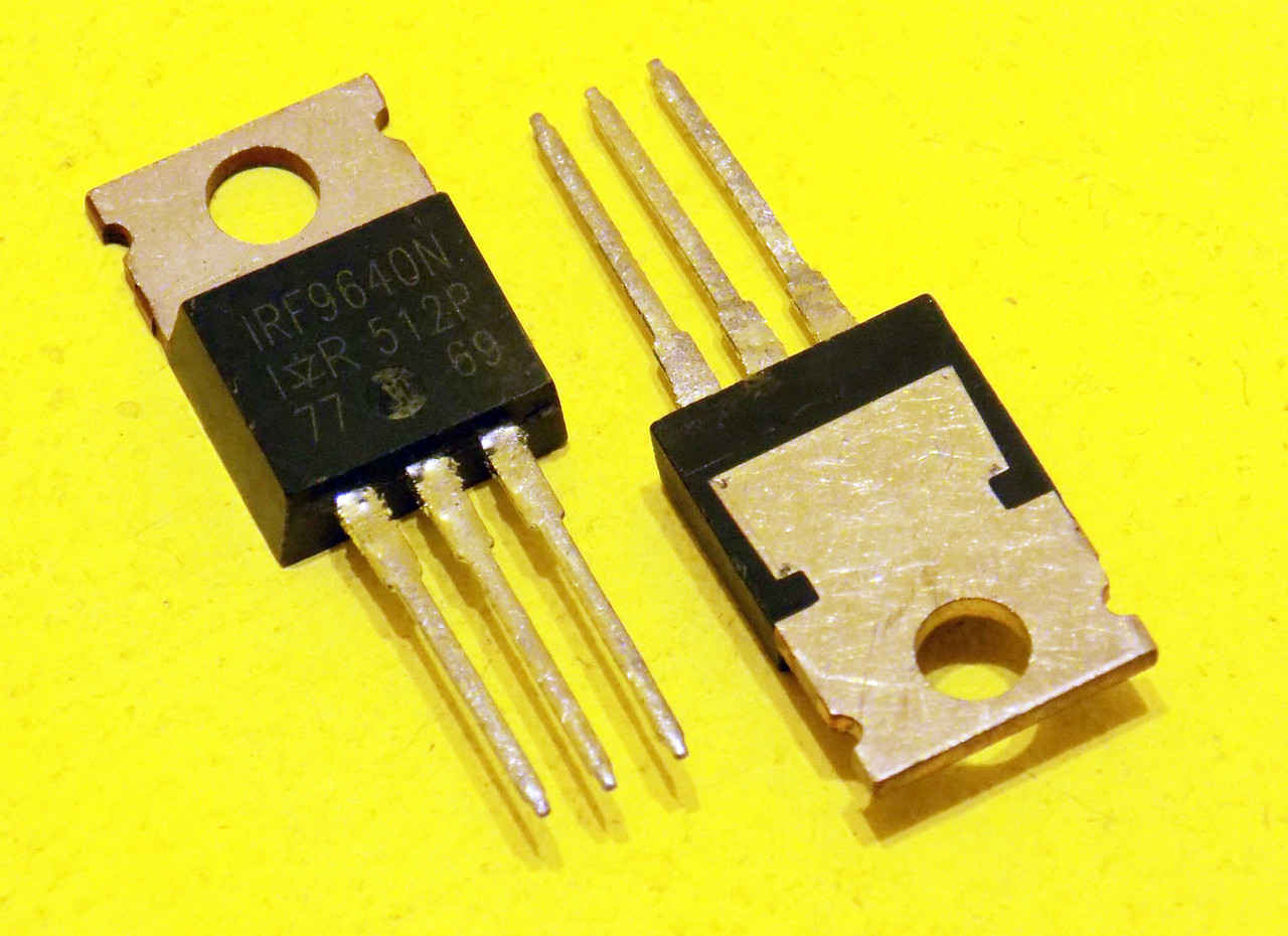 IRF9640 200в, 11А TO220 PNP