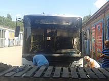 Замена лобового стекла на автобус  ЛАЗ А 183, (Сити ЛАЗ) 