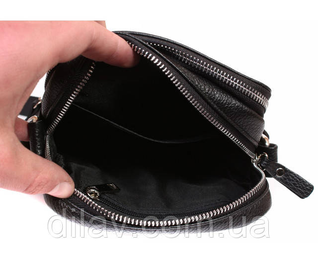 великий вибір різноманітних чоловічих сумок від оптового постачальника