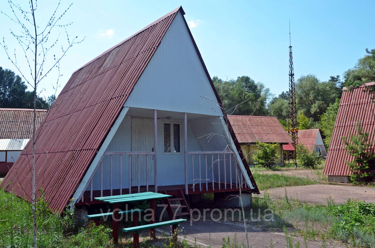 Будиночки на базі відпочинку "Стандарт"