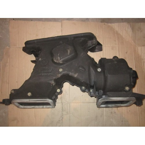 Корпус пічки (під капотом) Renault Trafic, Opel Vivaro 2001-2014, 7701050288 (Б/У)