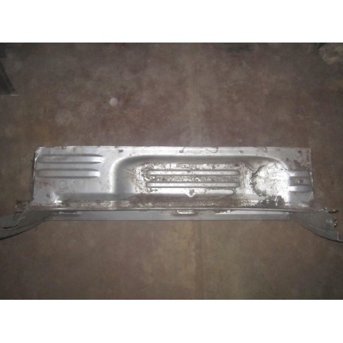 Нижній поріг кузова (бокові двері) Renault Trafic, Opel Vivaro 2001-2014 (Б/У)