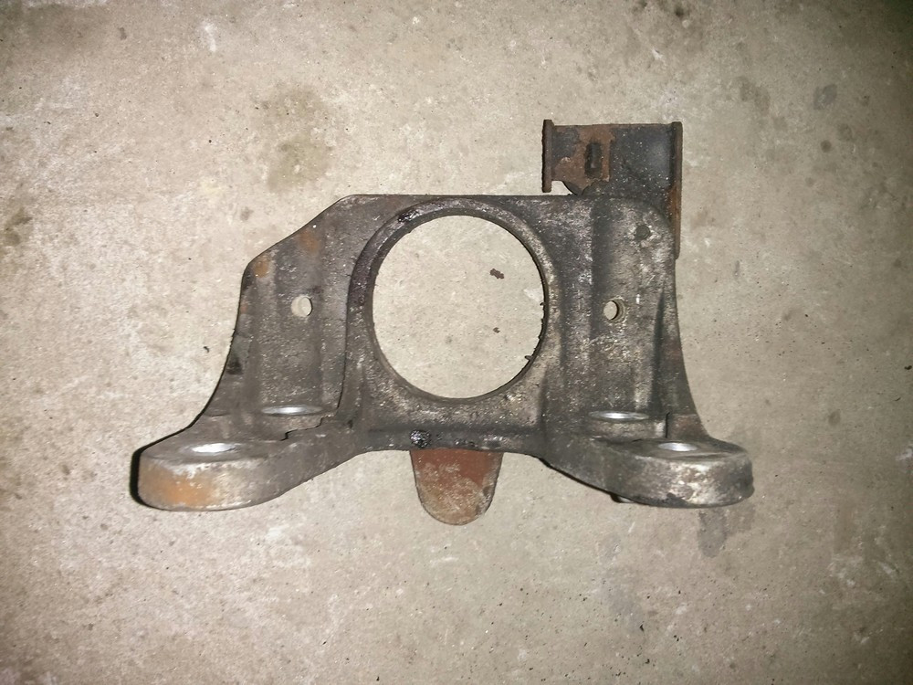 Кронштейн кріплення КПП до кузова Renault Trafic, Opel Vivaro 1.9, 2001-2006, 8200219372 (Б/У)