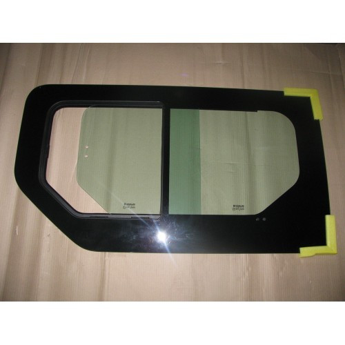 Скло бокове ліве з форточкою Renault Trafic, Opel Vivaro 2001-2014, фото 1