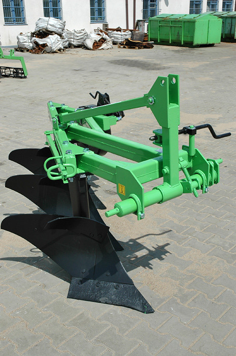 Плуг Bomet 3-корпусний 3*30 (стійка 600 мм; Польща), фото 1