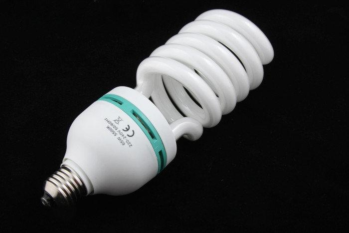 Лампа флуоресцентная 65W.: продажа, цена в Виннице. Студийный свет от ...
