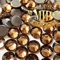 Стрази ДМС Преміум, Sm.Topaz, ss16(3,8-4мм), гаряча фіксація, 100 шт.