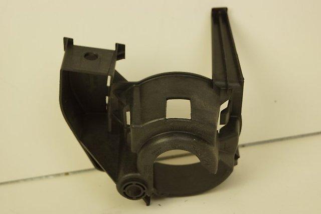 Кронштейн туманки Subaru Forester лівий S11 2006, 84927SA140