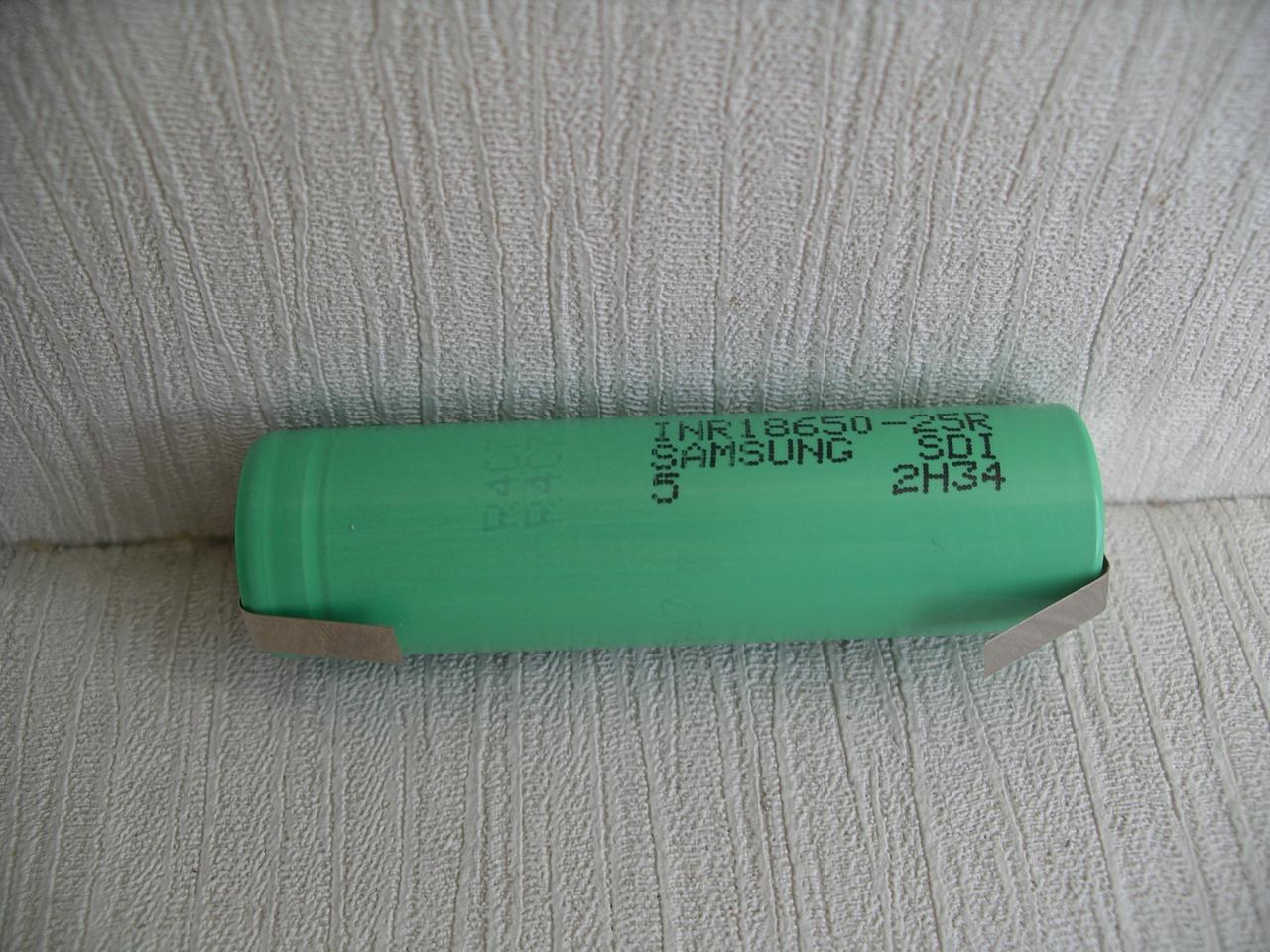 Акумулятор Samsung INR18650-25R 2500 mAh високотоковий з виведеннями під паяння U-tags