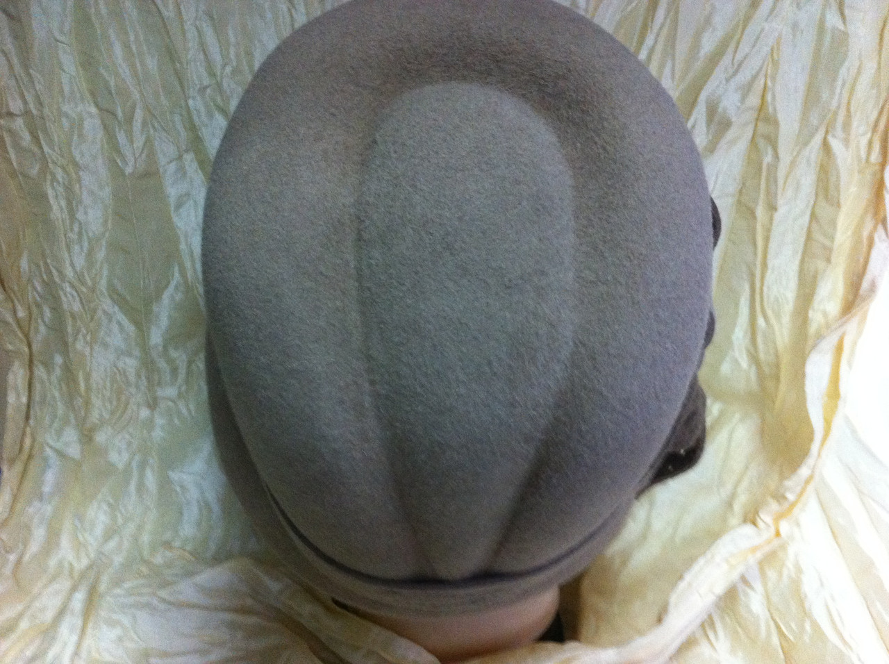 Фетровая шляпа с подвёрнутыми внутрь полями - фото 3 - id-p440629621