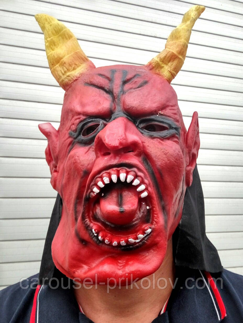 Маскаальника DEVIL на Гелловін