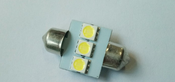 Автолампи світлодіодна C5W 31mm-3SMD-5050